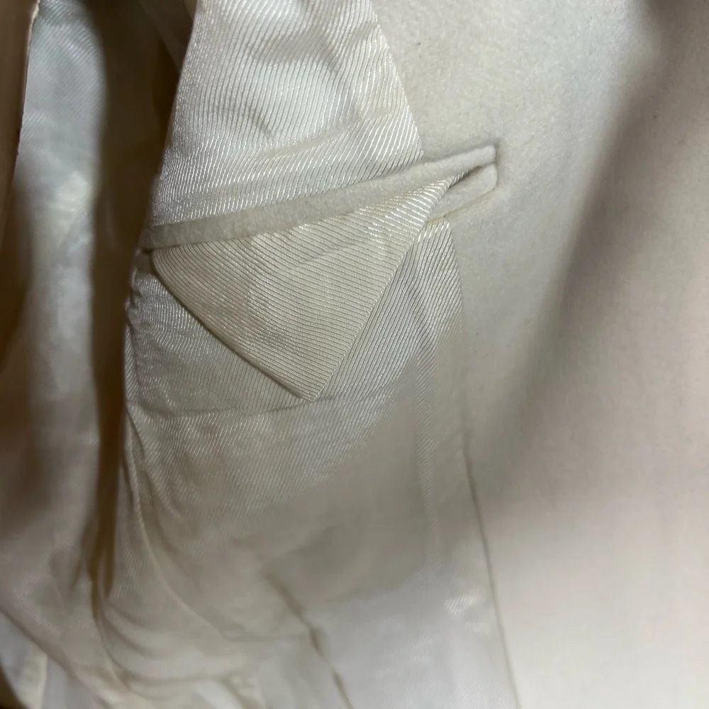 Balmain
belted wool jacket - Picture 11 of 15
